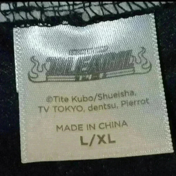 Bleach Cosplay Cape/Cloak/Robe , Longsleeve,Black &Red ,Unisex - Picture 4 of 4